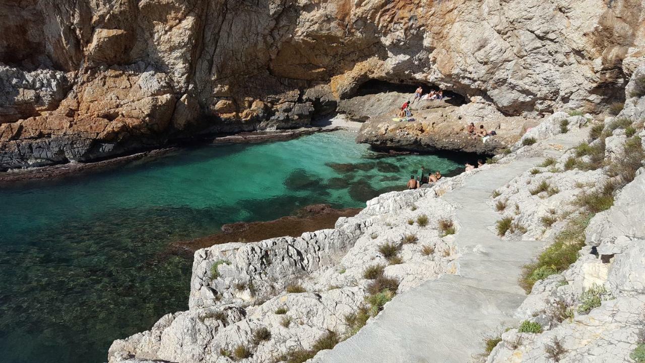 Вілла Mediterranean Терразіні Екстер'єр фото